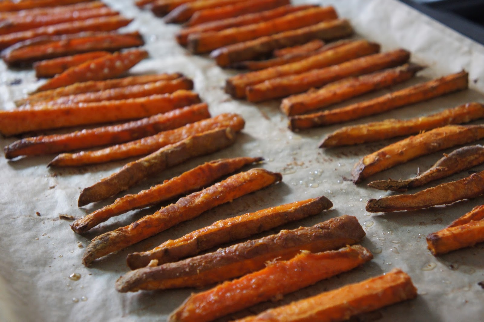 REZEPT: Süßkartoffel-Pommes (Sweet Potato Fries) ♥ Ein glutenfreier Blog