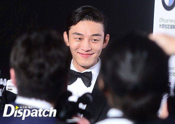 오늘자 유아인 (10th AFA 넥스트제너레이션상 수상) | 인스티즈