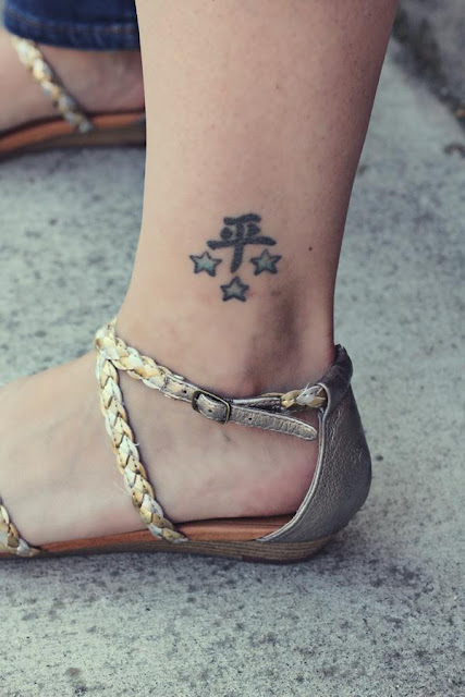 Tatuagens femininas para os tornozelos Tatuagens femininas para os tornozelos