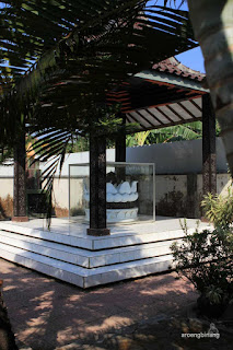 monumen ari-ari kartini mayong jepara