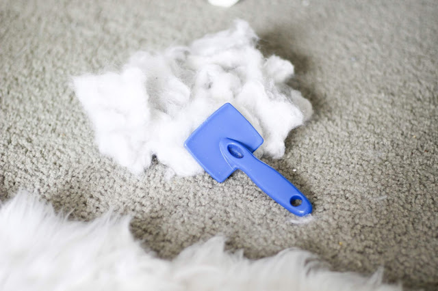 HOW TO CLEAN A WHITE FAUX FUR RUG A Classy Fashionista