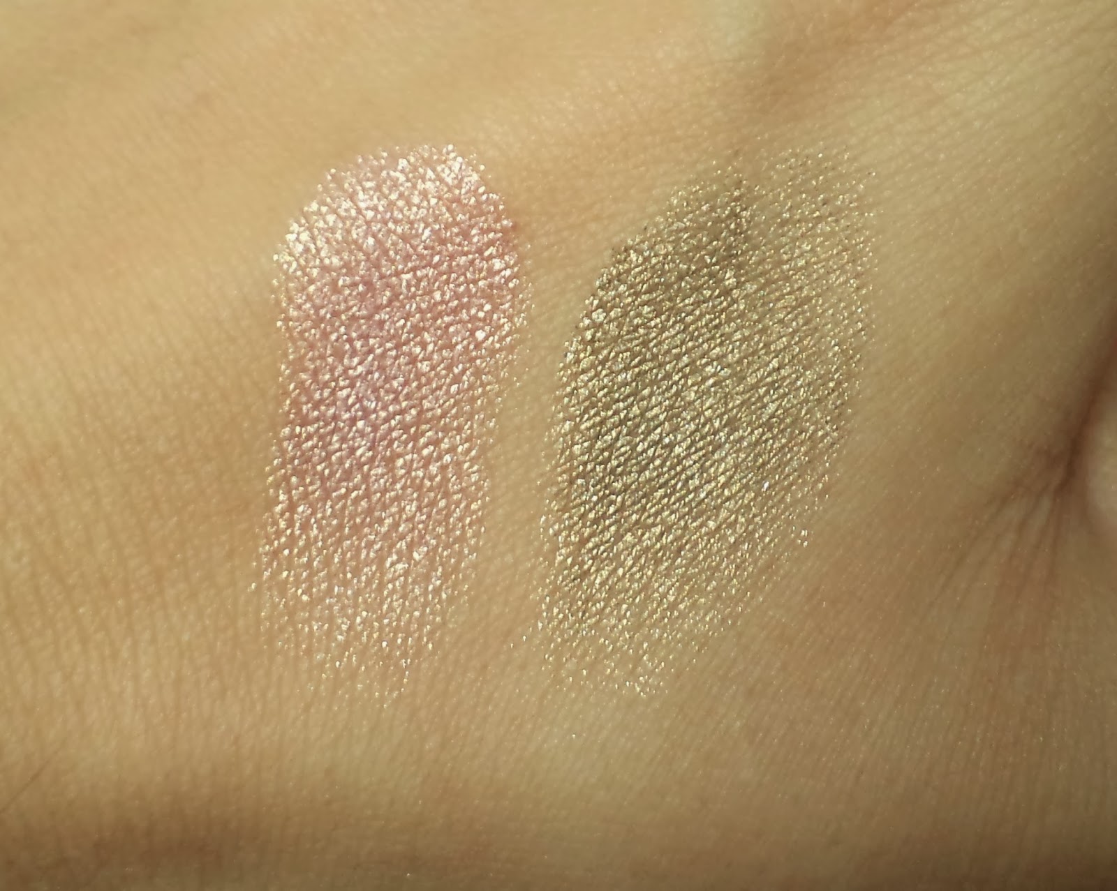 Catrice 'Liquid Metal' Eyeshadows in 'Gold 'n Roses' & 'Gold Leaf Me