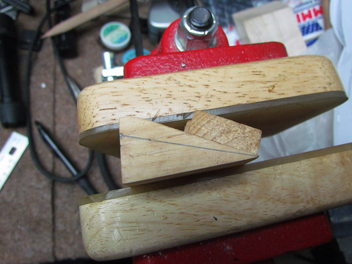 DIY Custom Wood Chisel Honing Sharpening Guides Crawls Backward (When