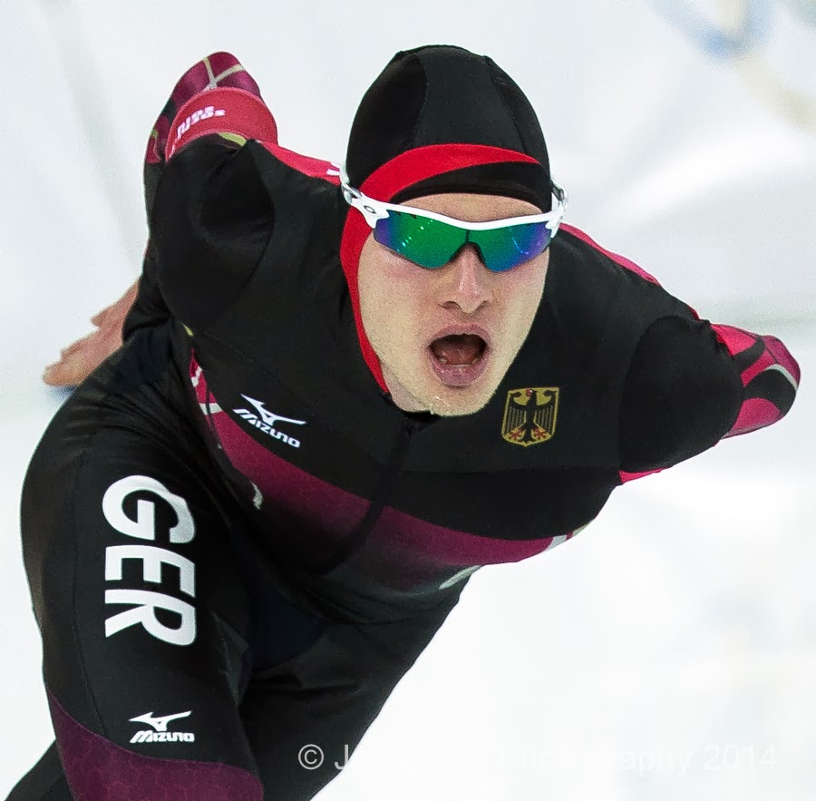 Jeff Cable's Blog Speed Skating Photographing the 10,000 meter race