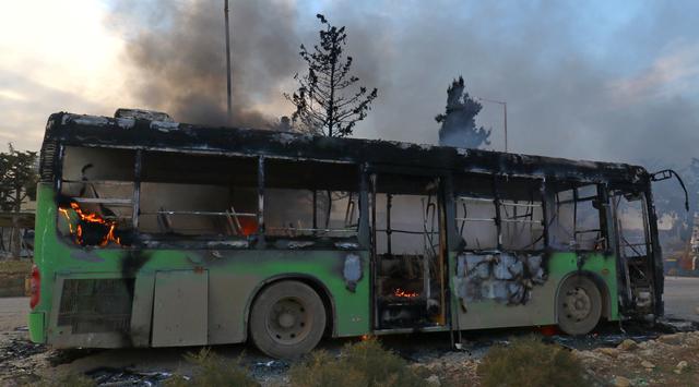 Satu Sopir Bus Tewas Ditembak Saat Evakuasi Warga Aleppo