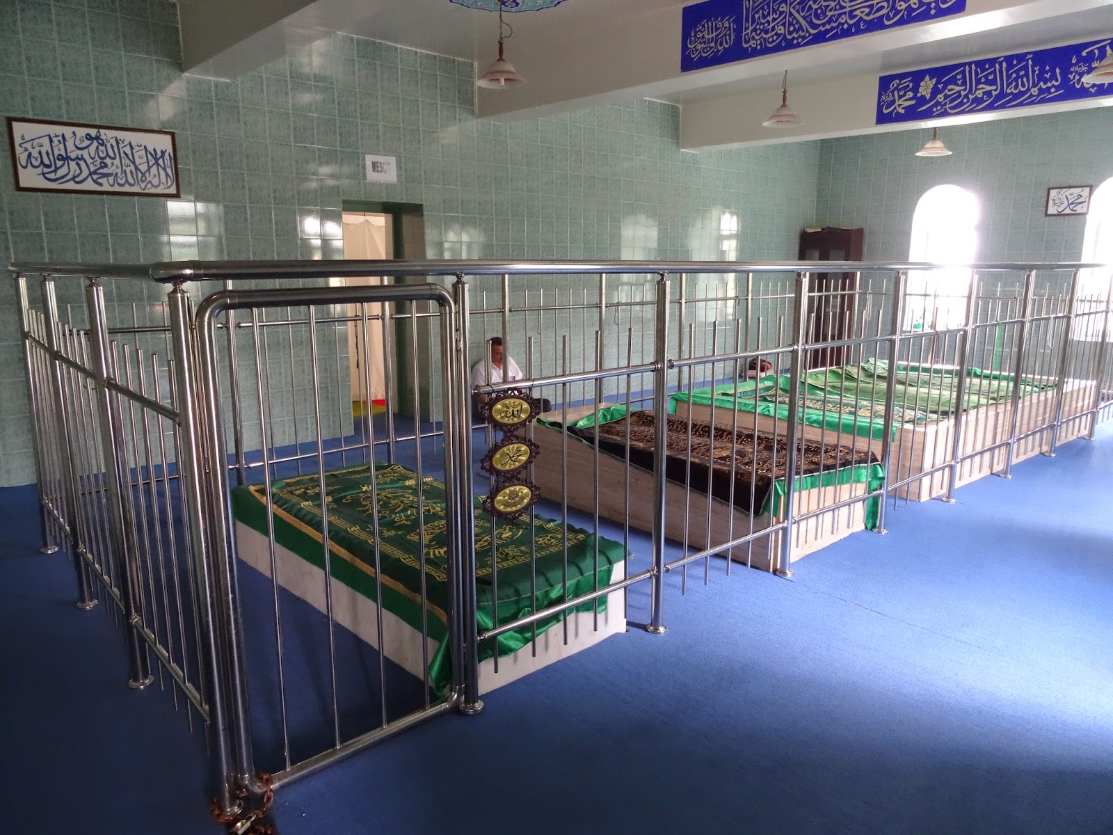 Gezi/yorum2 (Yolculuk devam ediyor): HASAN VELİ ABALI BABA TÜRBESİ