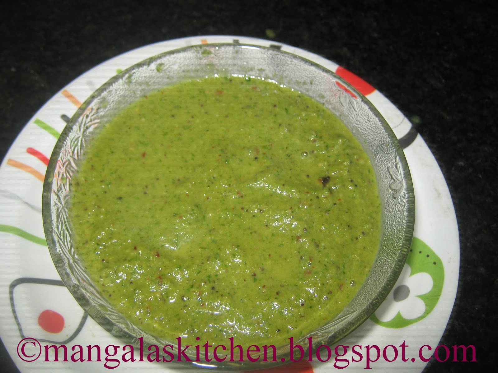 Coriander Leaves Chutney with Onions Vengaya Kothamalli Chutney Diabetic Recipes Green