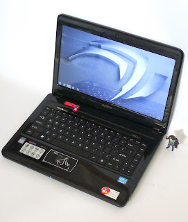 Laptop Axioo HNM | Proc. Core i3 Sandy