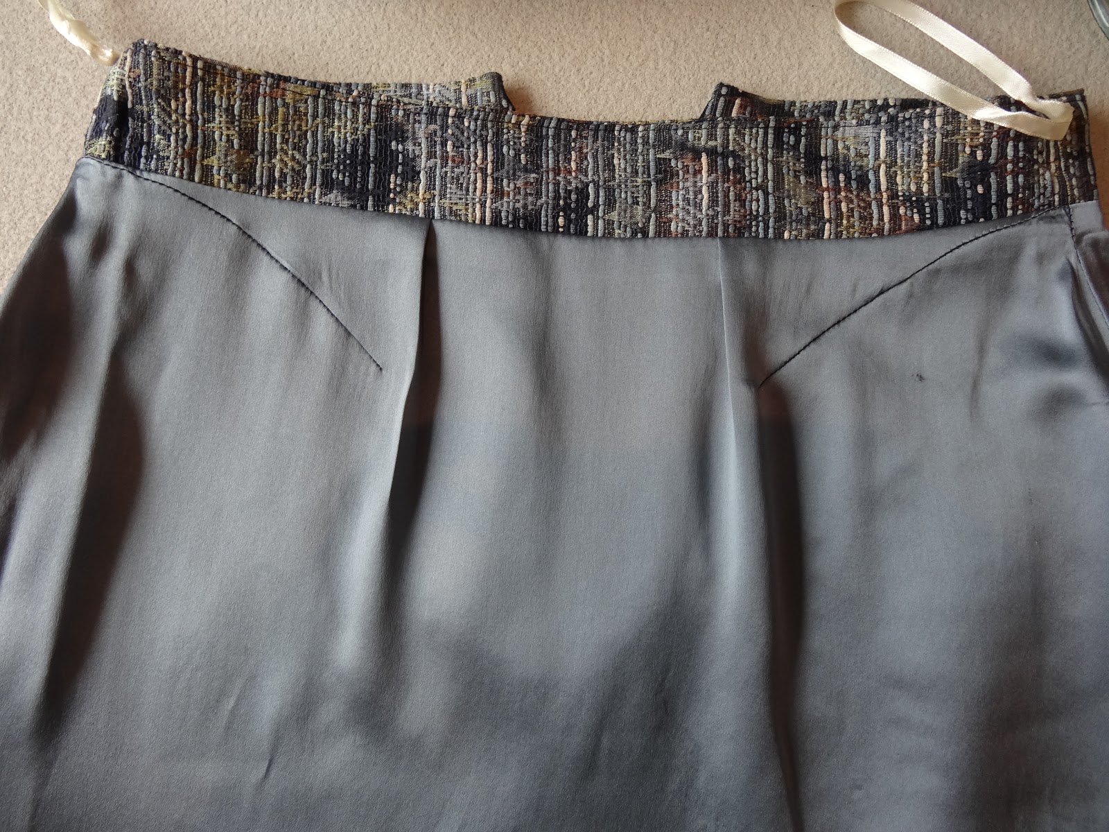 Allison.C Sewing Gallery: Burda Style 07/2012 - 120 Pencil Skirt
