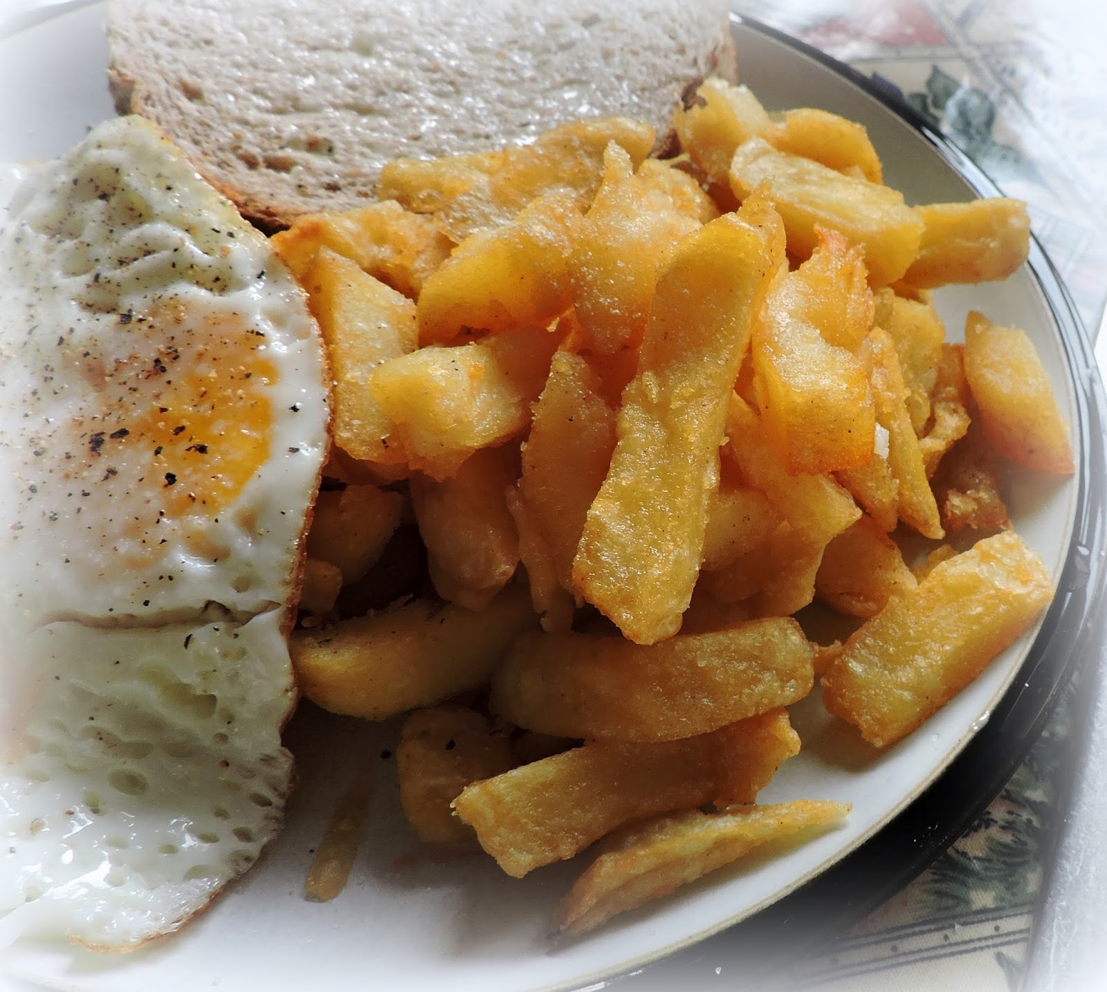 Perfect Egg & Chips | The English Kitchen