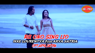 Lirik Lagu Ora Ono Sing Liyane - Arya Satria Feat Ikke Lourentya