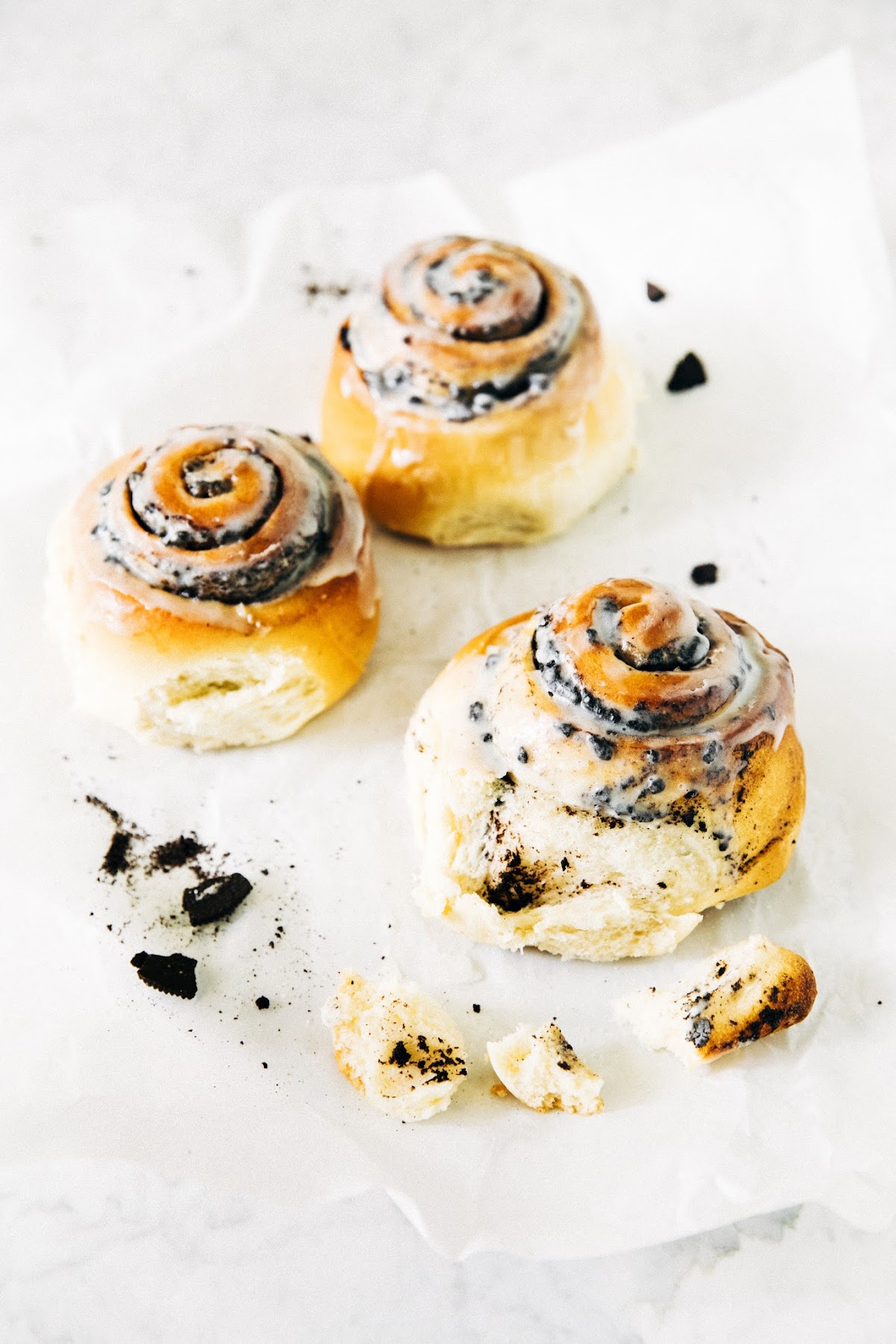 cookies and cream morning buns
