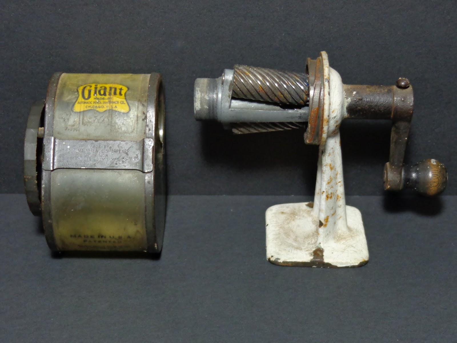 Vintage GIANT APSCO Hand Crank Wall Mount Pencil Sharpener Old School