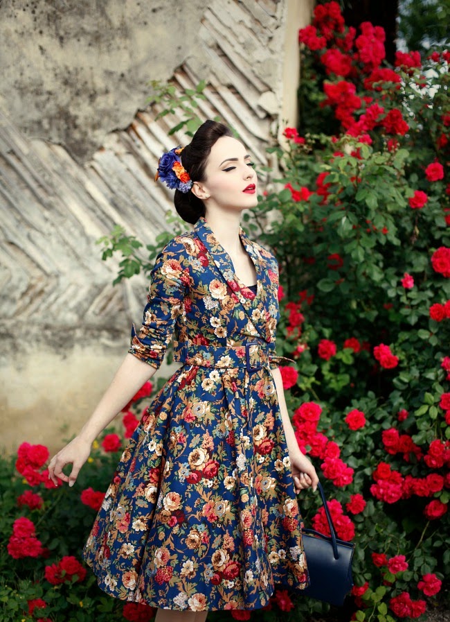 Idda van Munster: LINDY BOP 'VIVI' Vintage 1950's Spring Garden Floral ...