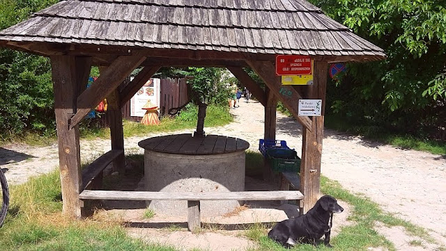studnia w mięćmierzu Mięćmierz