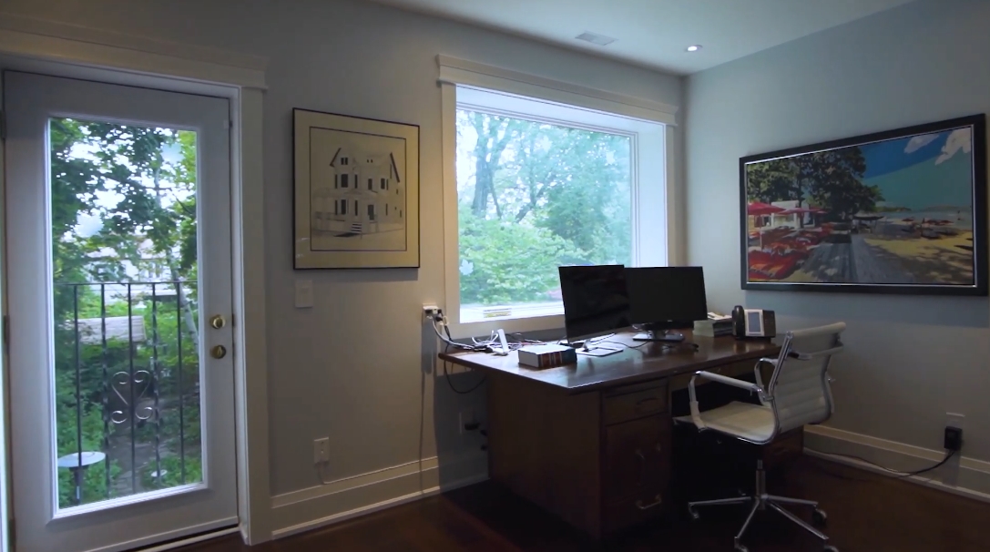 29 Photos vs. 17 Hawthorn Ave, Toronto, ON Interior Design Luxury Home Tour