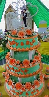 3tier Wedding Cake Buttercream + (32pcs cuppies FOC)