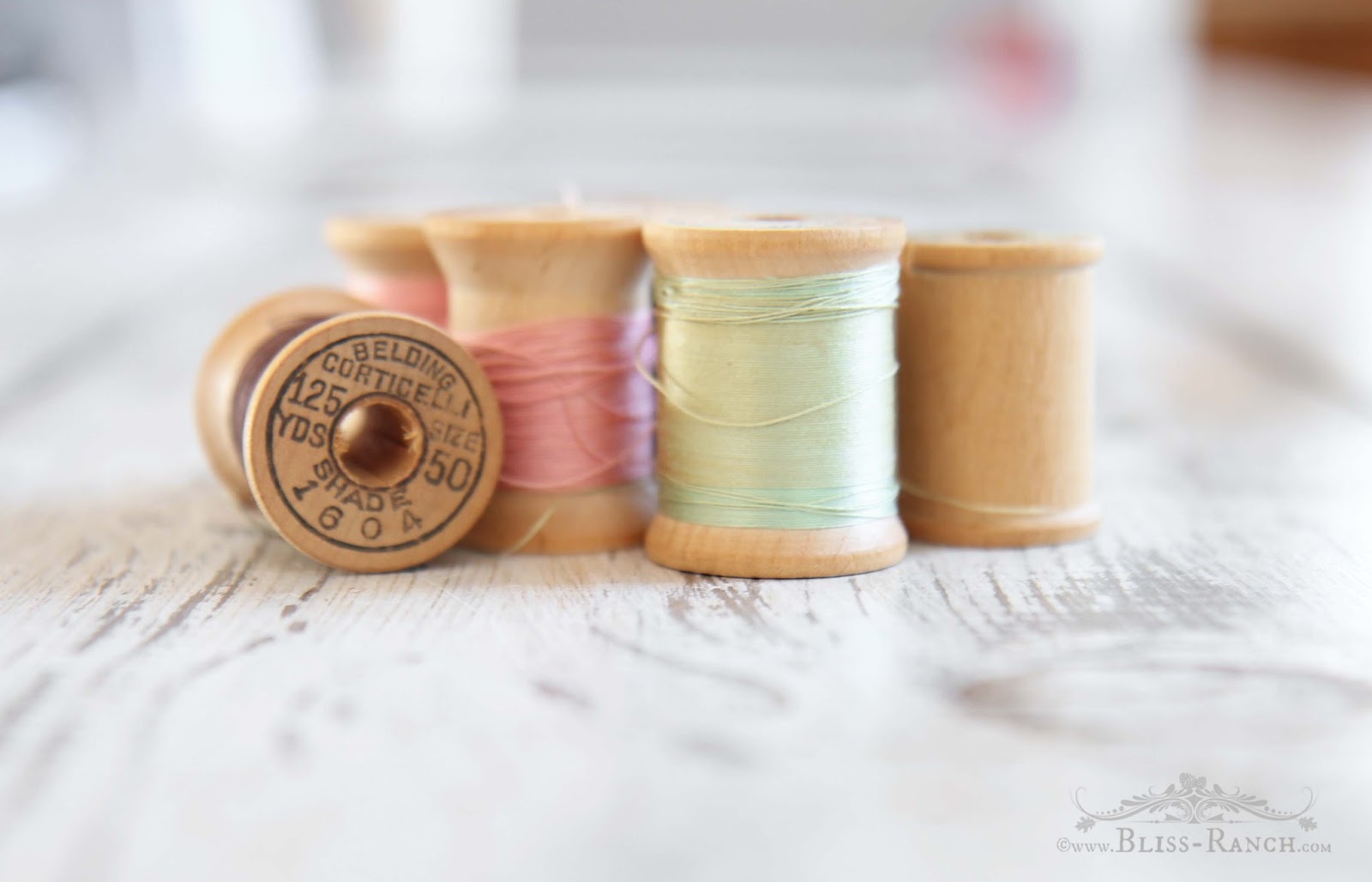 Set of 90 Vintage White Spools Collection Thread Wooden Spools