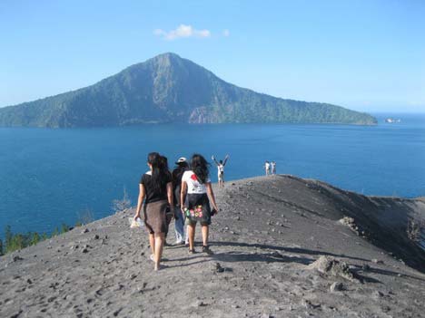 anak gunung krakatau lampung selatan
