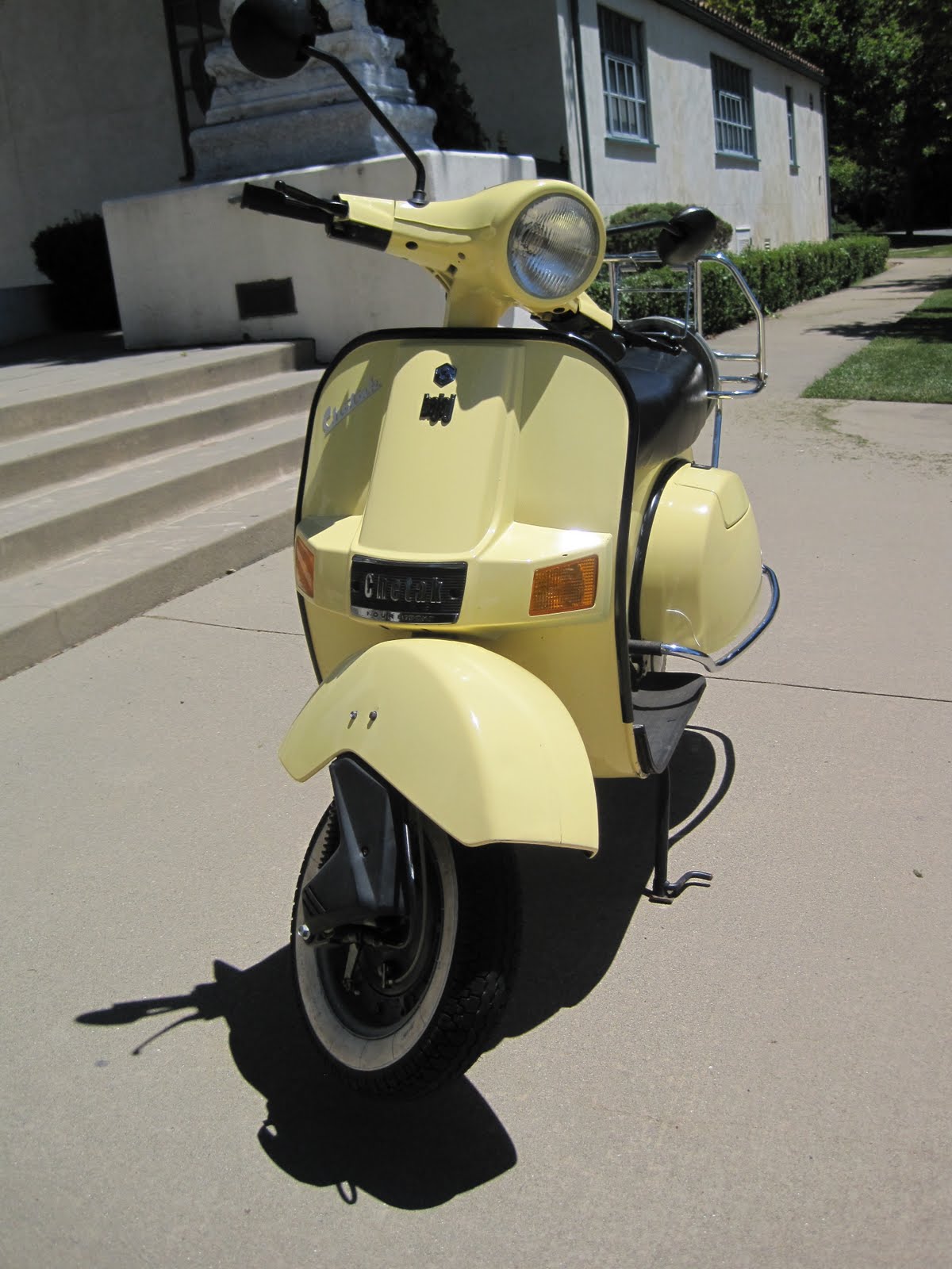 bajaj chetak