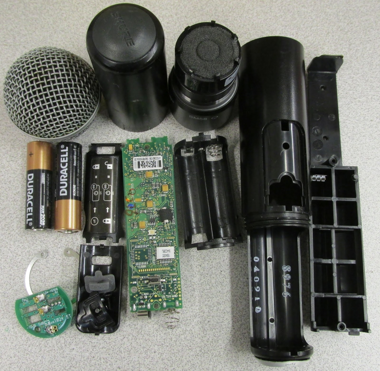 My Commentary and Technical help Shure Wireless Microphone Repair