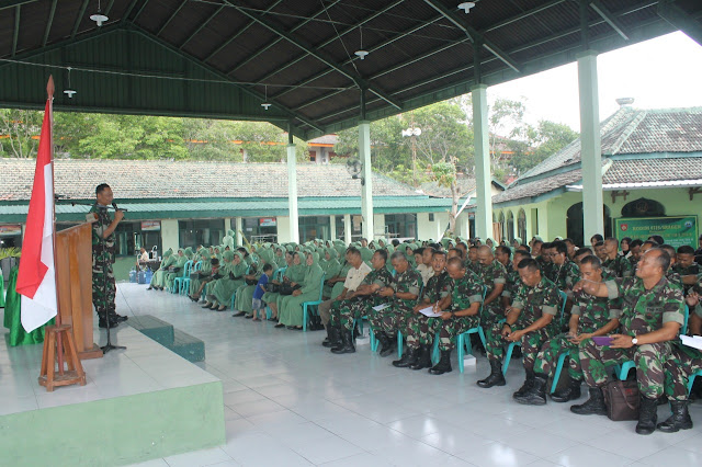 Ratusan Prajurit, PNS dan Persit Kodim Sragen Dapat penyuluhan hukum dari Kodam
