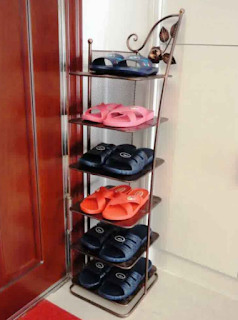 Model rak sepatu kayu minimalis terbaru Model rak sepatu kayu minimalis terbaru