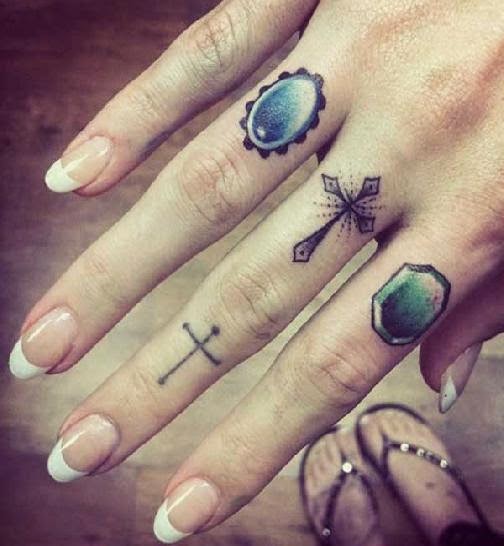 Trend alert: 25 funny and creative finger tattoo ideas   Blog of