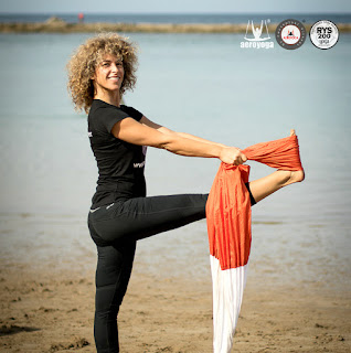 aeroyoga-teacher-training-islas-canarias-tenerife-aeropilates-aero-pilates-yoga-fitness-aereo-aerial-aerien-fly-flying-columpio-trapeze-hamac-stage-teacher-training-wellness-ejercicio-deporte-fisio-spa-terapia-bienestar-formacion-profesional-negocios