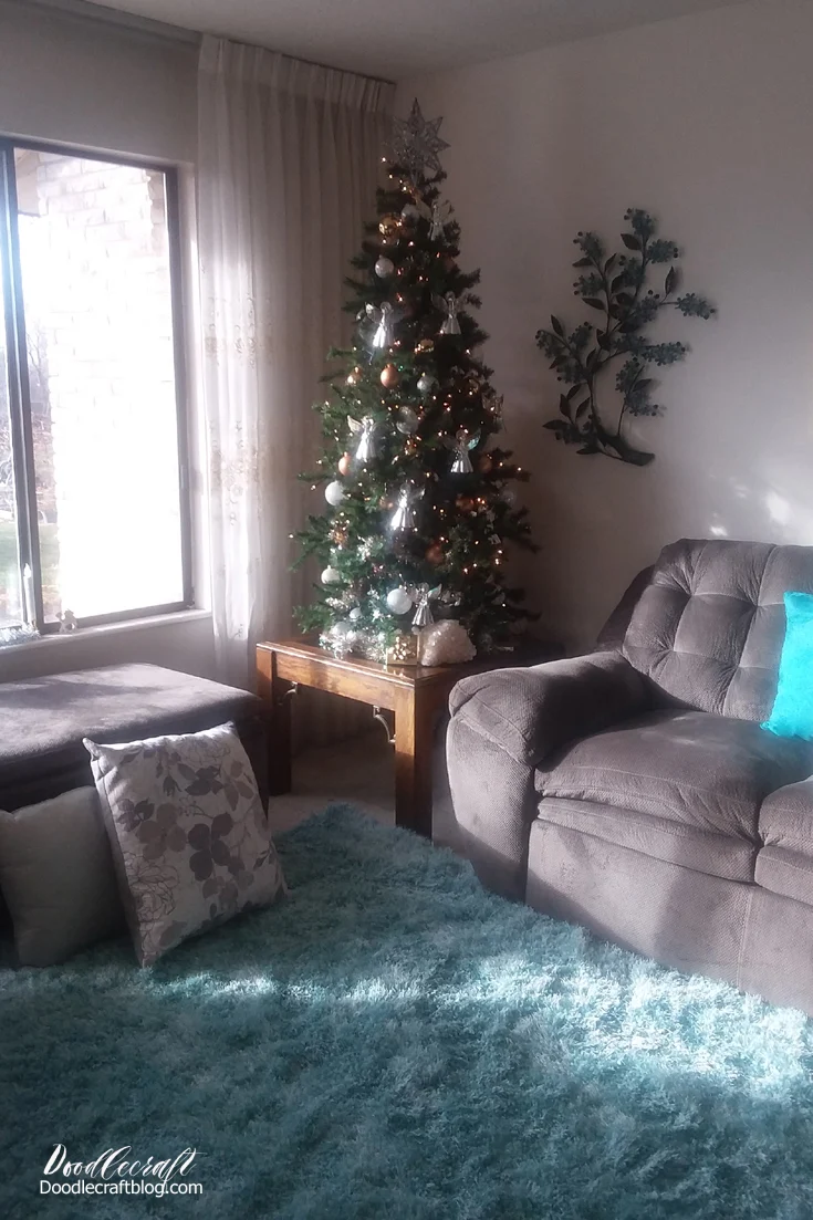 3 Space Saving Christmas Trees for Renters or Tiny Homes!