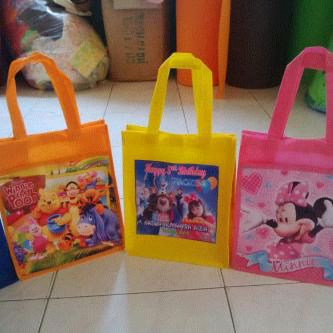 tas ultah tas undangan pernikahan murah tas kartun tas ultah tas undangan pernikahan murah tas kartun