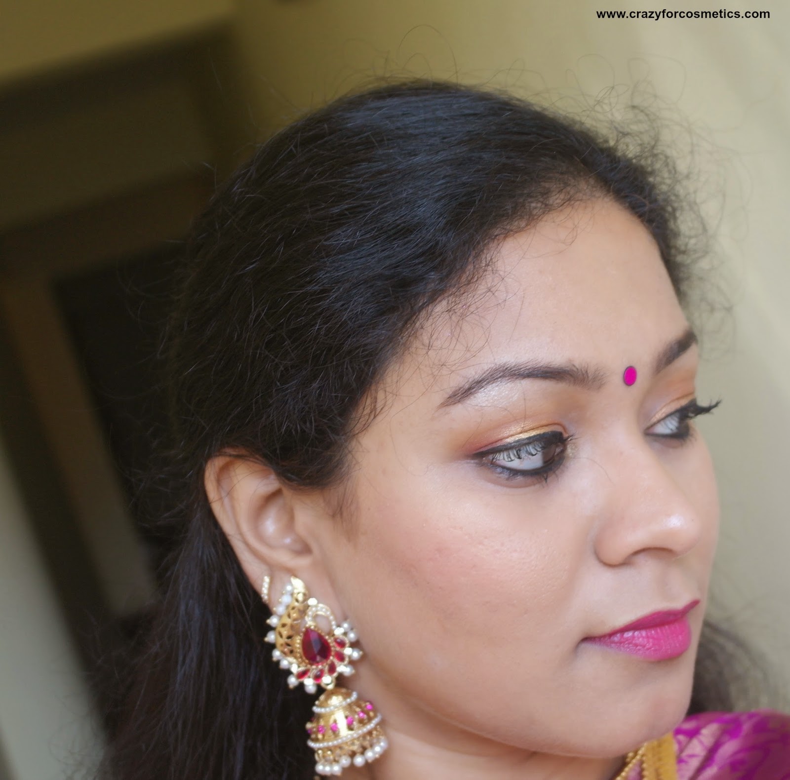 south indian wedding jewellery - jhumkas