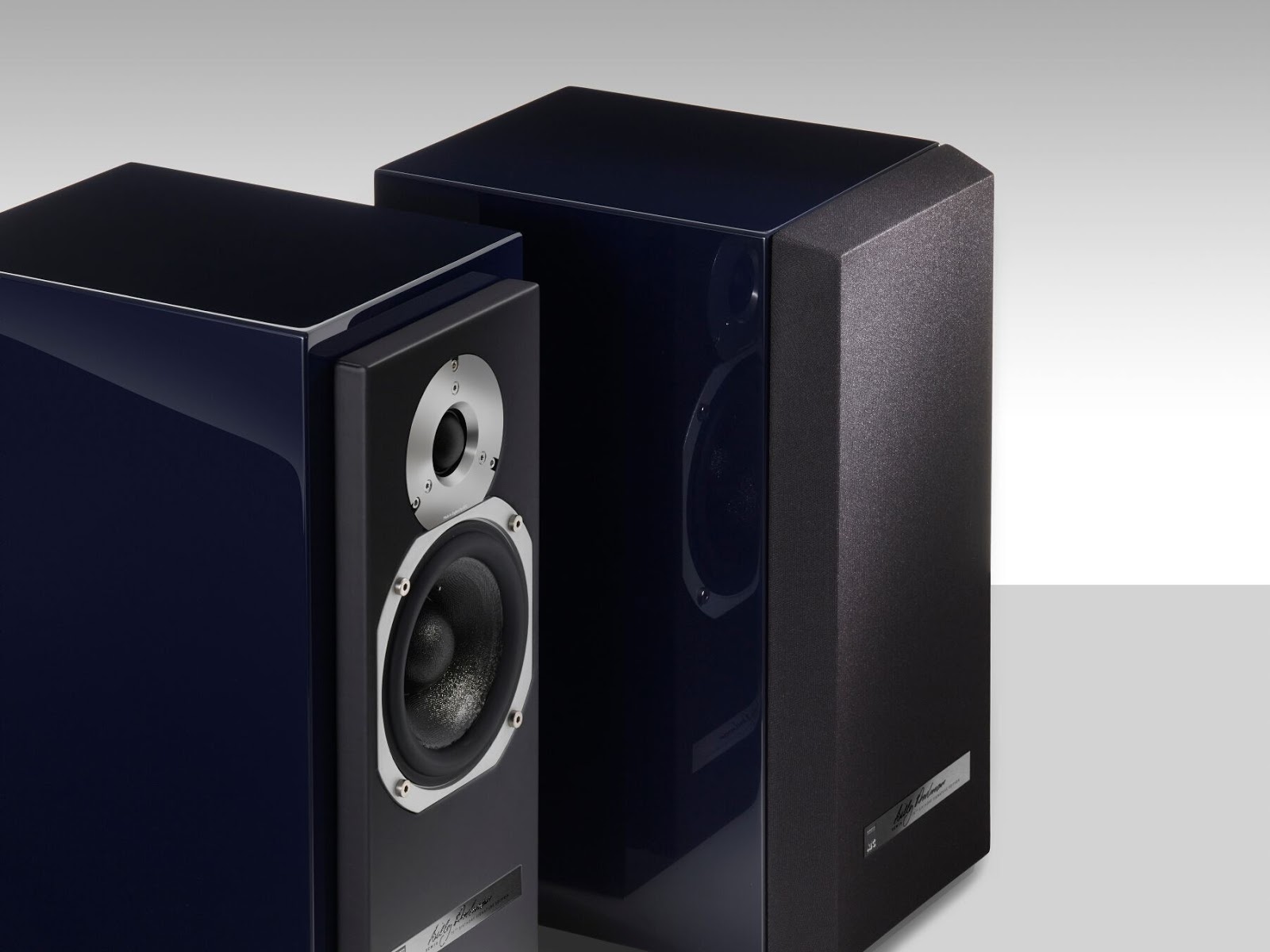 ATC SCM10 スピーカー ATC SCM10 Signature Edition – Ultimate High-Fidelity