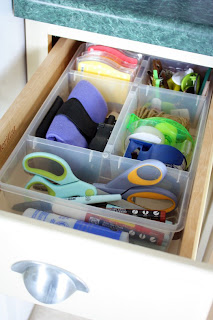 junk drawer tidy and declutter