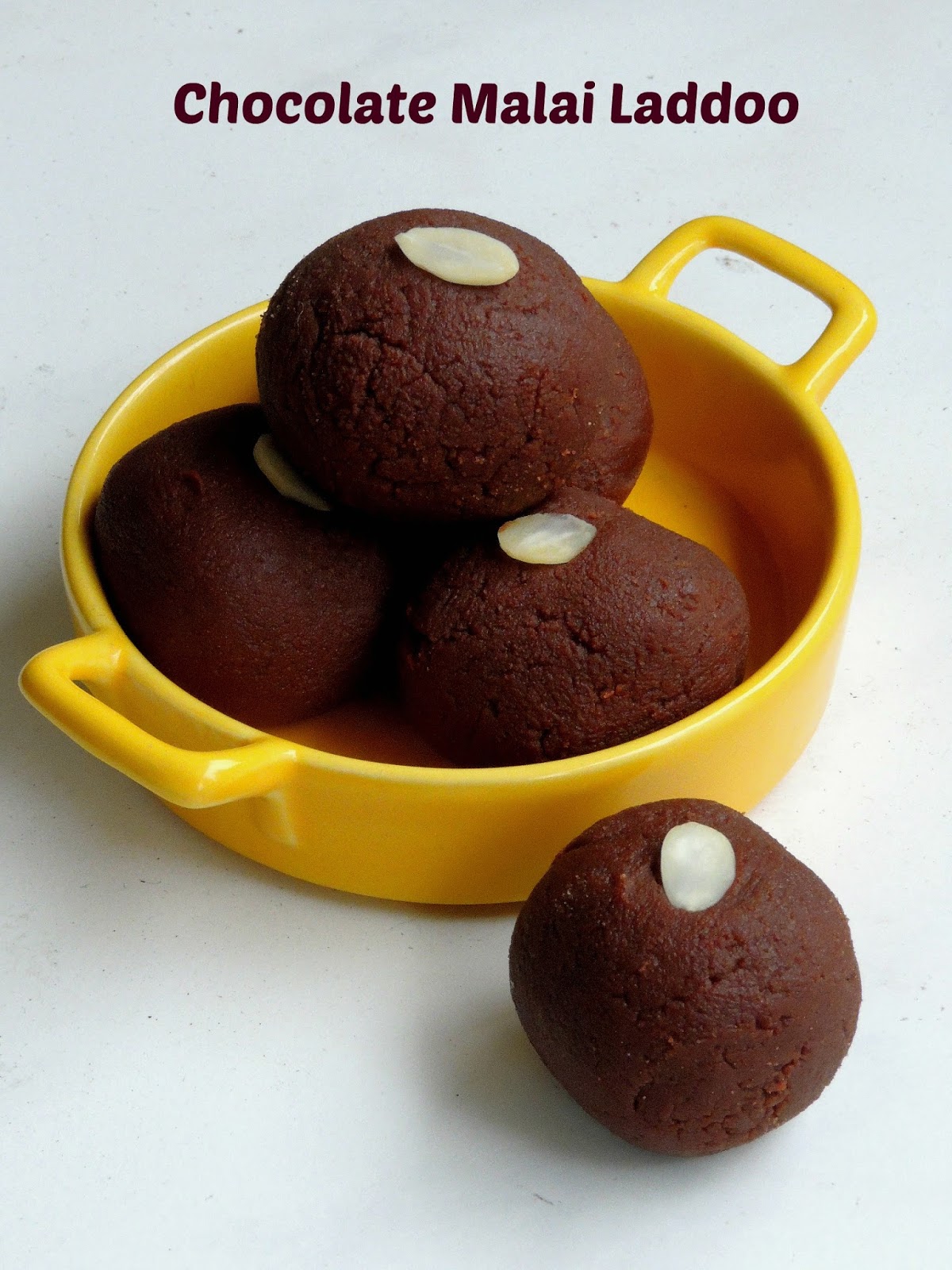 Priya's Versatile Recipes Chocolate Malai Laddoo/Chocolate Paneer Laddu