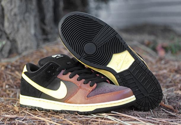 nike tan and black shoes