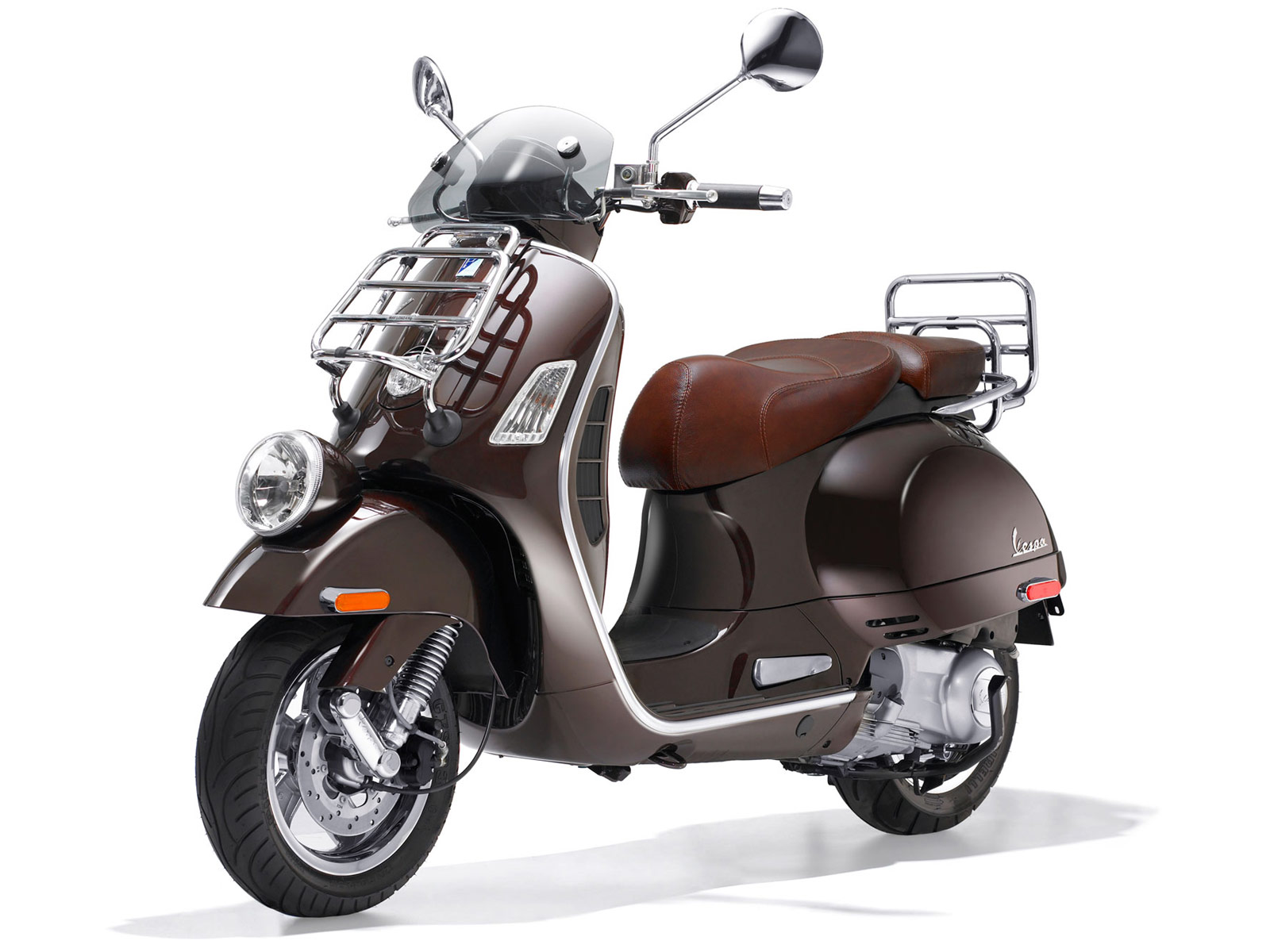 2013 Vespa GTV 300ie scooter pictures, specifications