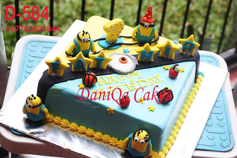 Kue Ulang Tahun Minion