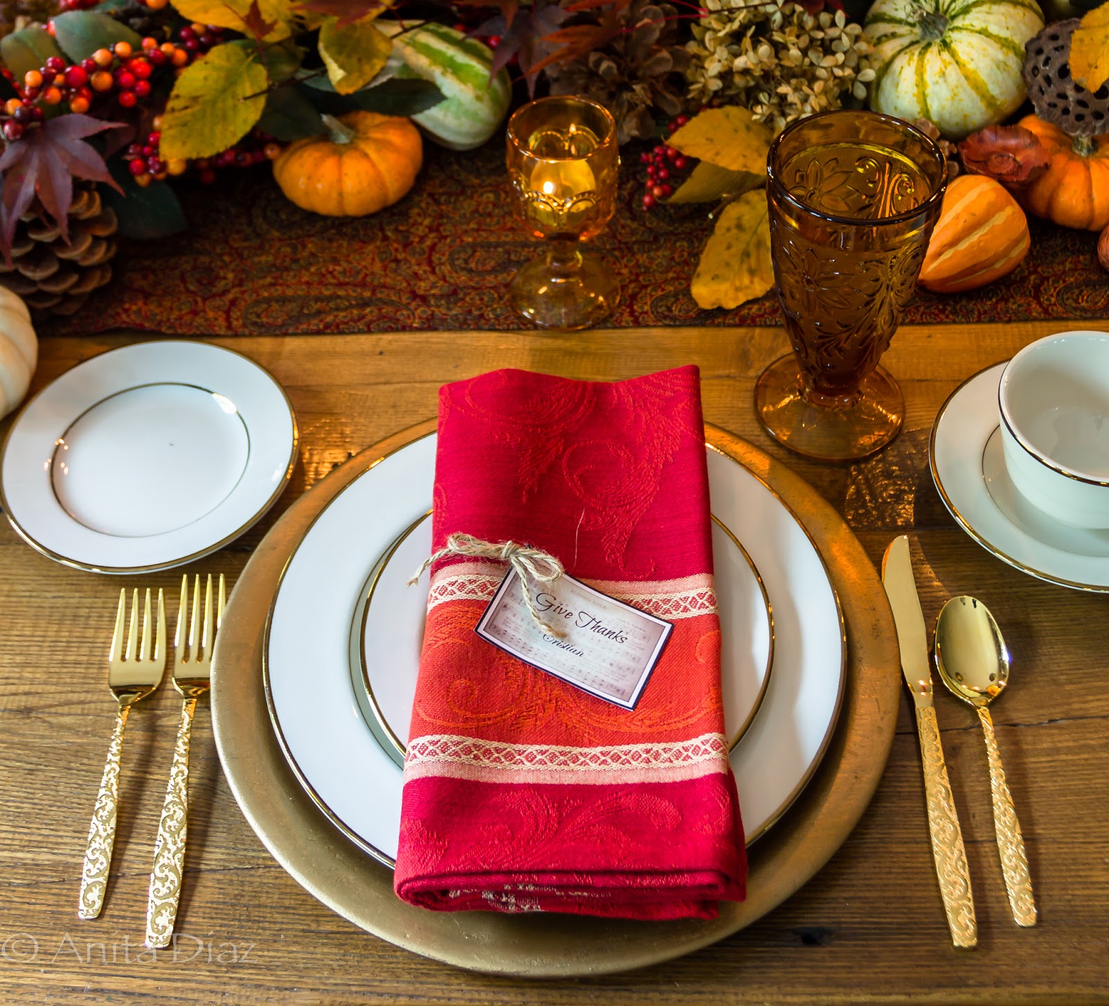 Thanksgiving table setting ideas - Whispering Pines Homestead