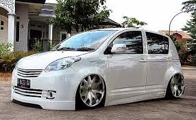 Modifikasi mobil agya trd warna putih hitam silver terbaru