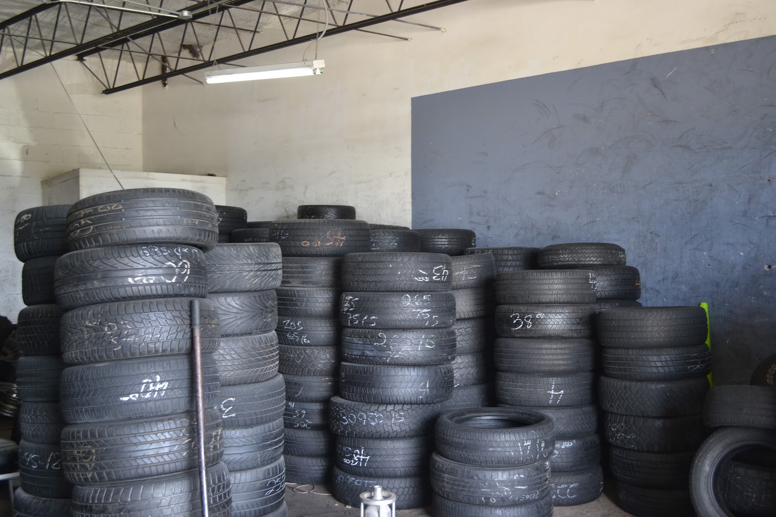 what-s-tha-juice-entertainment-magazine-blog-juicest-tire-shop-is