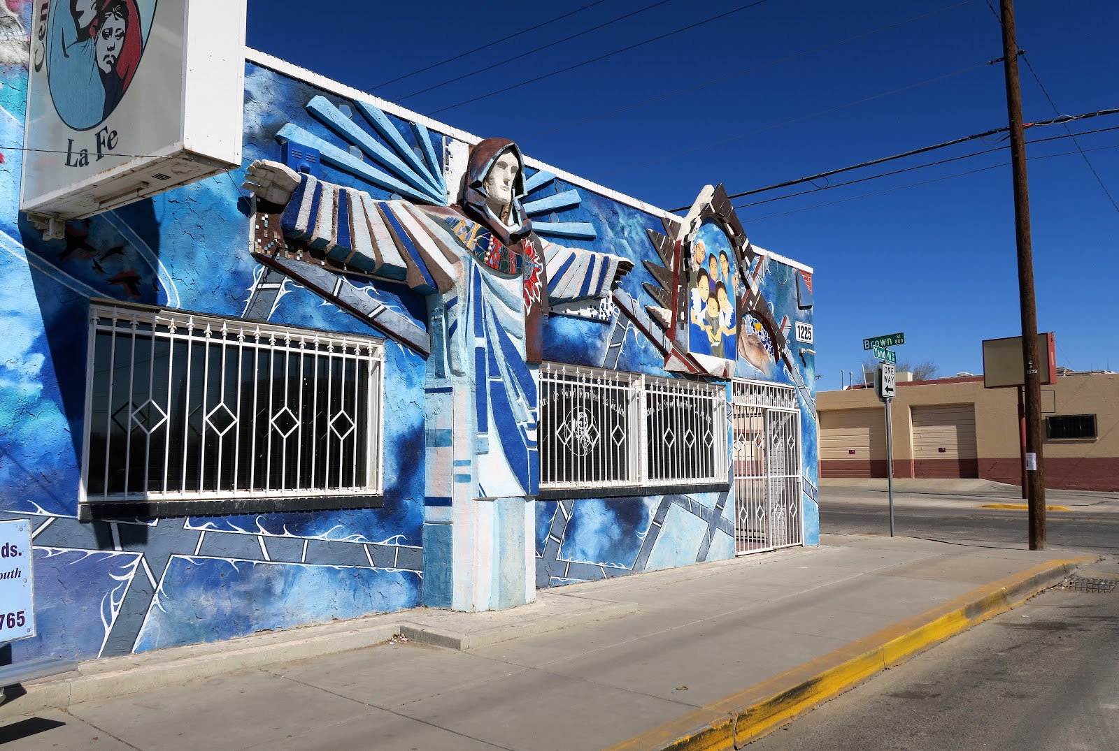 Living Rootless El Paso The Yandell Christ