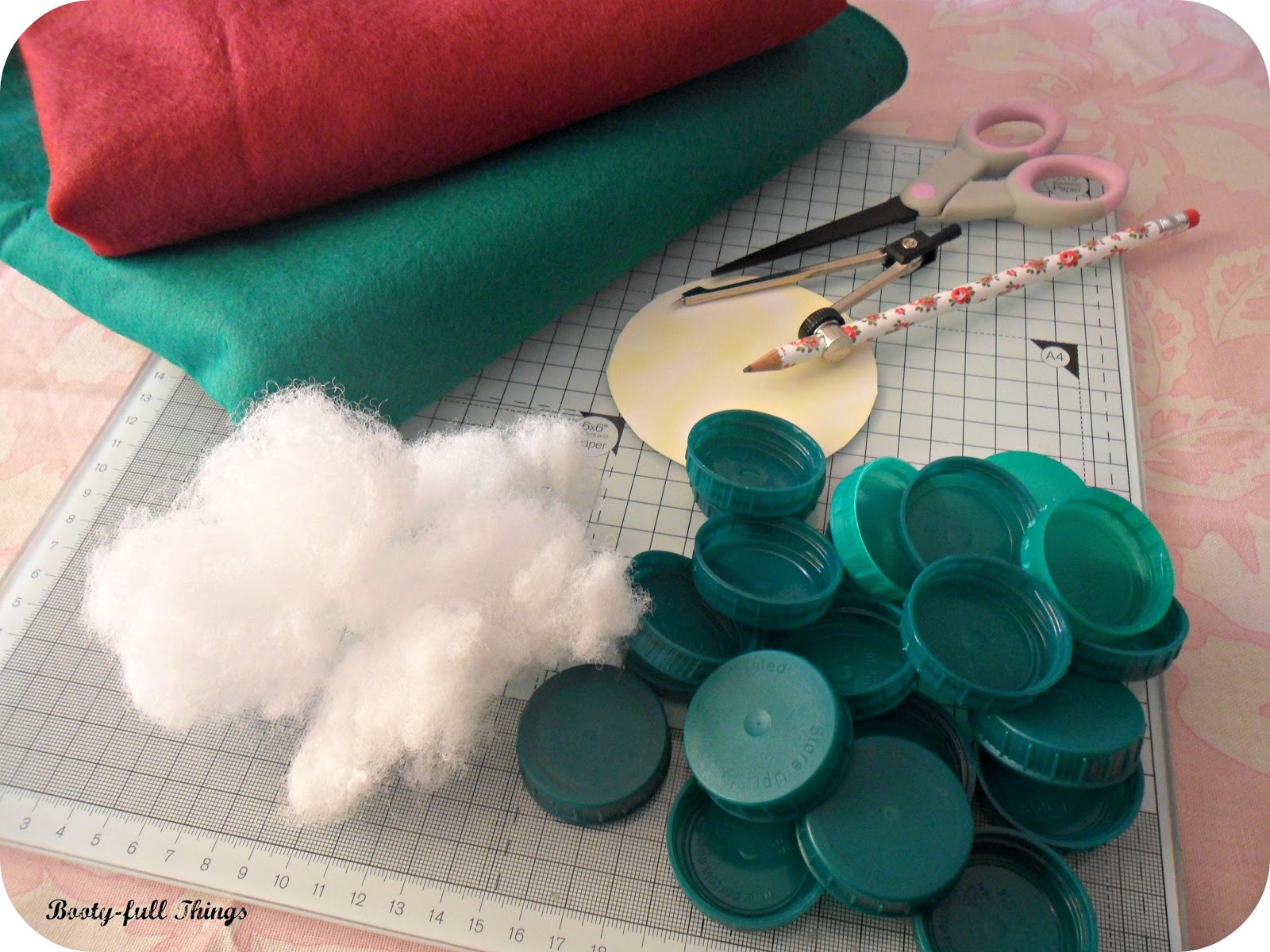 Bootyfull Things Tutorial Christmas Tree from milk bottle tops