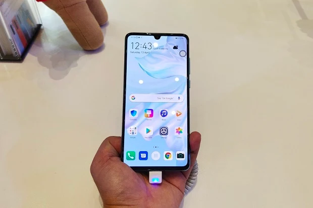 Huawei P30 now available in the Philippines