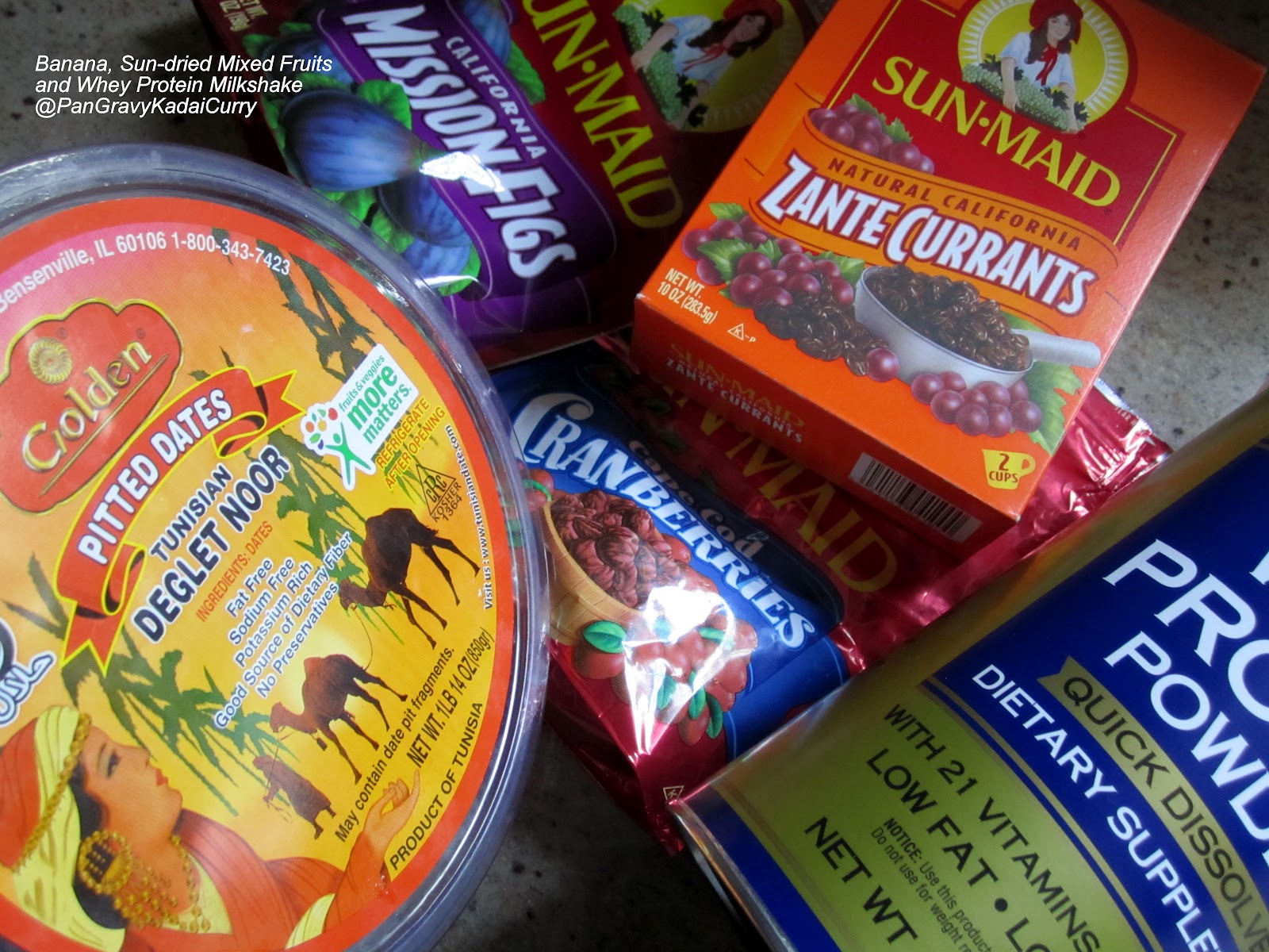 Pan Gravy Kadai Curry Banana, Mixed Sundried Fruits and Whey Protein