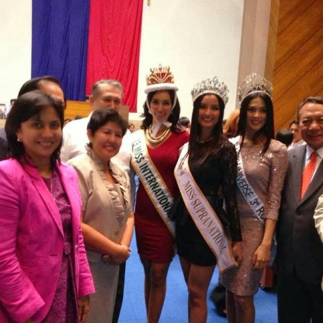 Philippines Beauty Queens honored by the Congress Miss World Winners