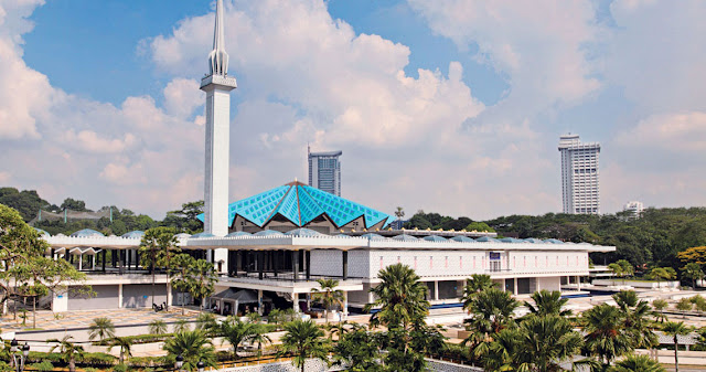 مسجد نيجارا الوطني