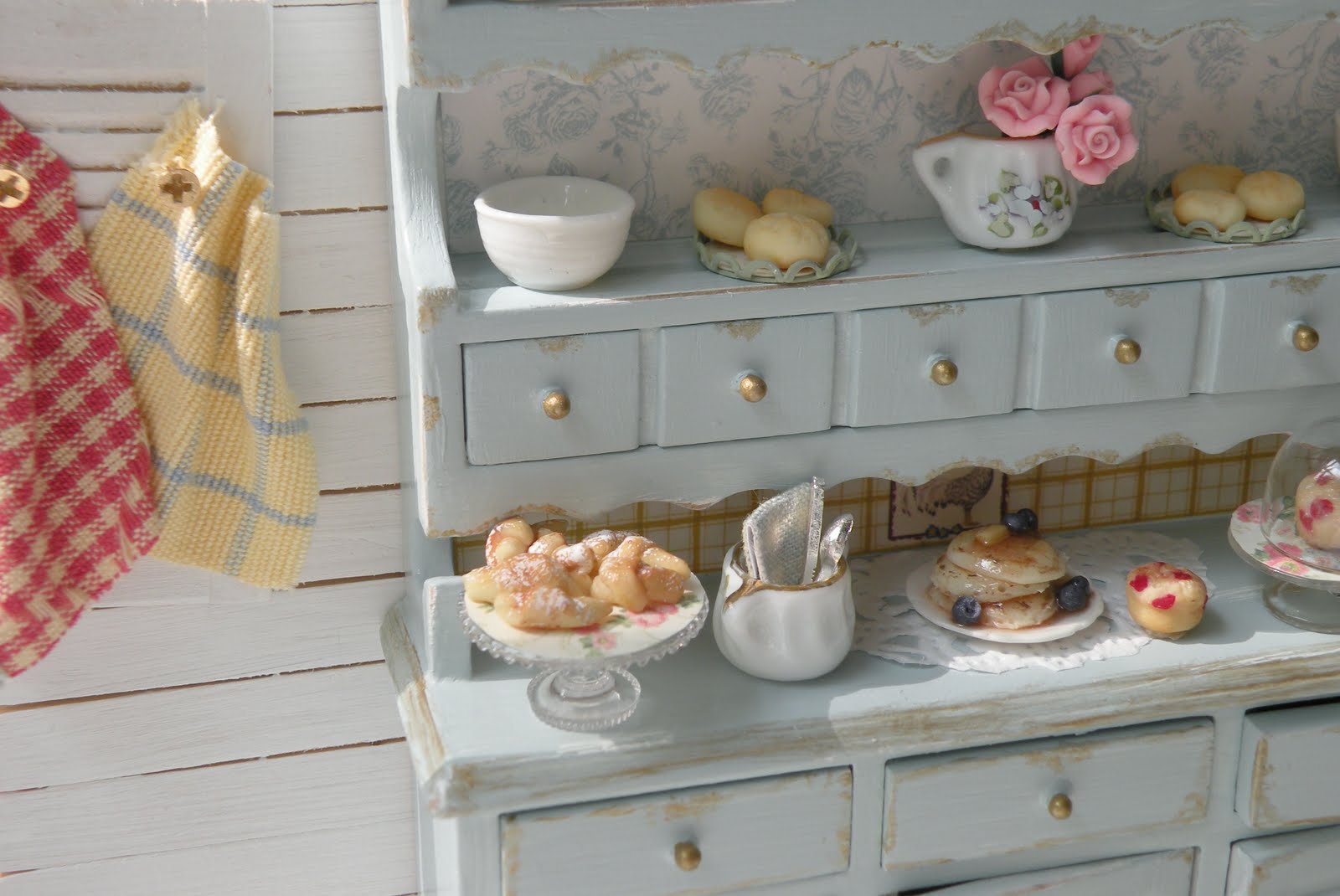 Cynthia's Cottage Design Bed & Breakfast Kitchen Hutch