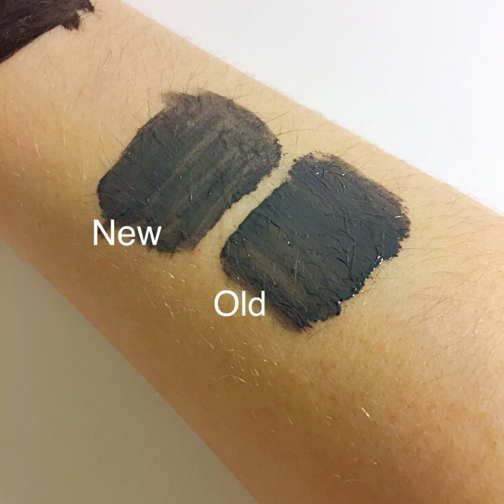 wet n wild megalast Liquid Catsuit Matte Lipstick Loose Change vs Sleepy Hallow swatches wet n wild megalast Liquid Catsuit Matte Lipstick Loose Change vs Sleepy Hallow swatches