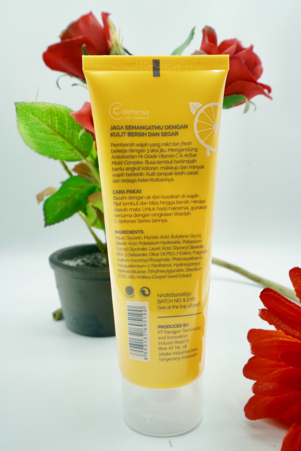 WARDAH C-DEFENSE ENERGIZING CREAMY WASH (REVIEW) - Winy